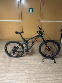 Trek Slash 8