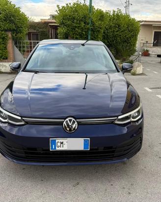 Volkswagen Golf 1.0 E TSI 110CV Life Cambio aut