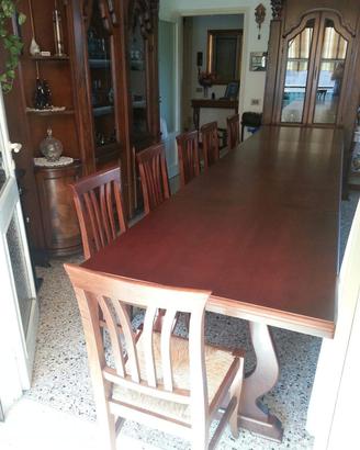 tavolo in legno massiccio 4 metri aperto,piu 6 sed
