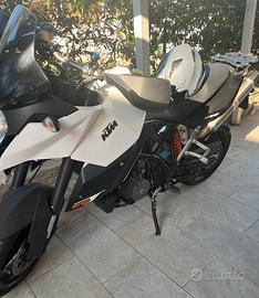 Ktm smt 990 abs 2012