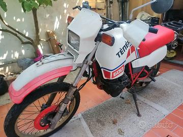 Yamaha XT600Z Tenere 1VJ 1987 da restaurare