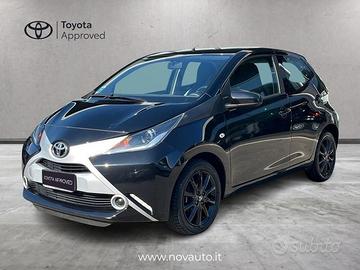 Toyota Aygo 1.0 VVT-i x-play