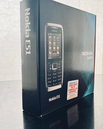 Nokia E51 Silver/Black - Funzionante con Scatola
