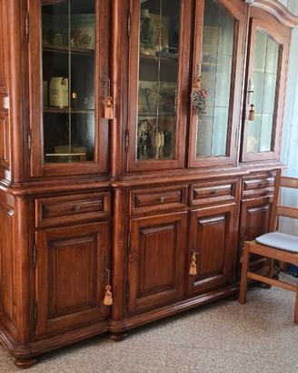 Credenza