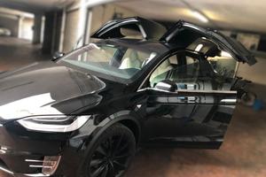 TESLA MODEL X LONG RANGE