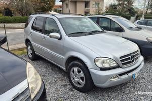Mercedes-benz ML 270 turbodiesel cat CDI
