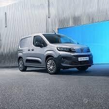 Musata completa e ricambi vari Peugeot partner 202