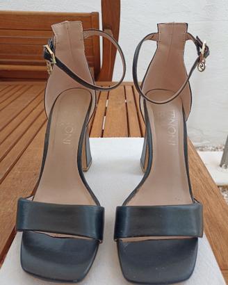 Sandali Gattinoni in pelle n. 39