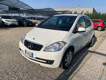 MERCEDES-BENZ A 160 BlueEFFICIENCY Special Editi