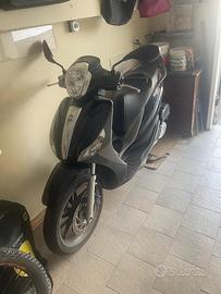 piaggio 125 medley
