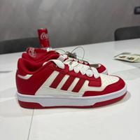 Stock scarpe adidas 15 euro al pezzo