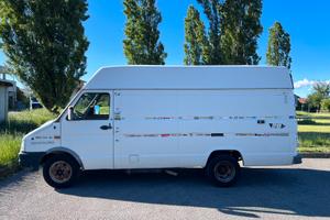 Iveco TurboDaily 35-10