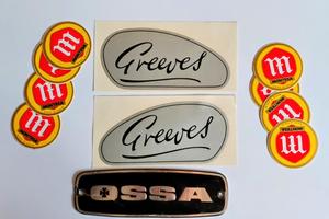 fregi e decalcomanie adesivi moto