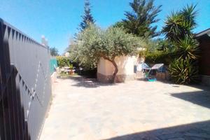 Appartamento in villetta a due passi dal mare