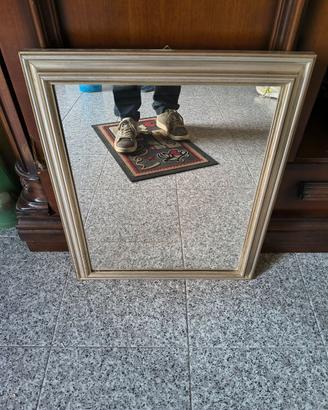 Specchio da parete con cornice lavorata argento/or