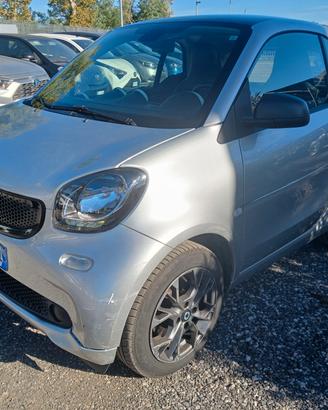 Smart fortwo 70 1.0 twinamic