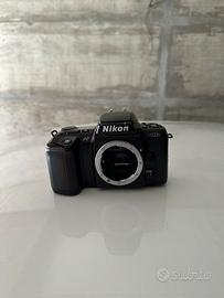 Nikon N6006