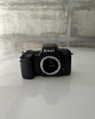 Nikon N6006