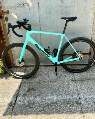 Bianchi Arcadex Pro SRAM Apex