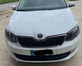 Skoda Fabia 1.4 tdi executive N1-autocarro