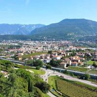 ISERA: PANORAMICO TERRENO EDIFICABILE!