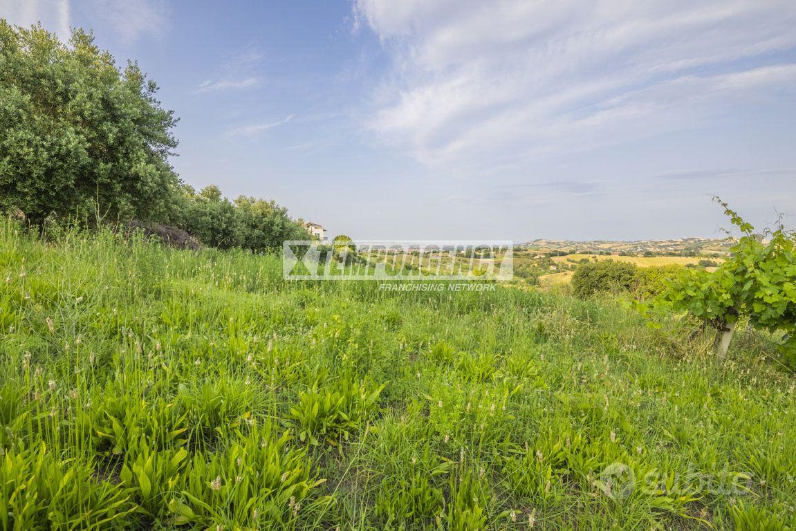 Terreno edificabile panoramico a Corridonia, vicin - Vista 4