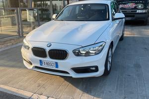 Bmw 118 118d 5p. Advantage