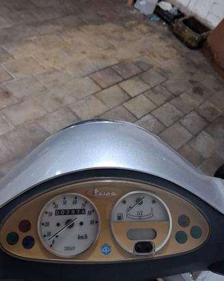Vespa 50 4 tempi anno 2000