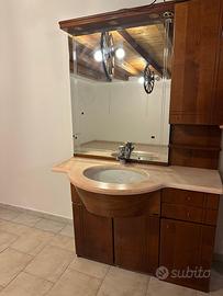 Mobile bagno in legno