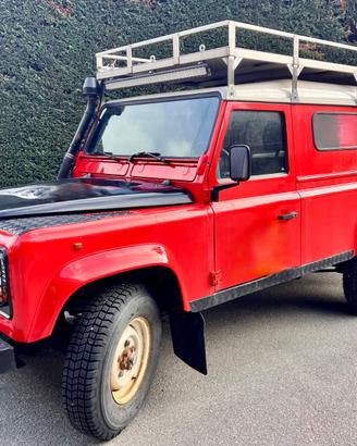 LAND ROVER  DEFENDER 110  ASI - 8 POSTI .