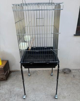 Gabbia per uccelli grande in acciaio