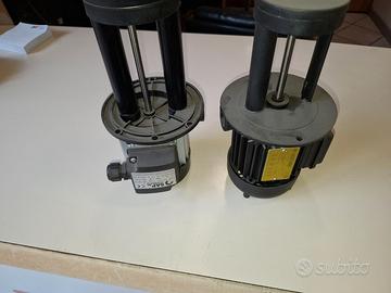 pompa lubrificazione tornio metallo