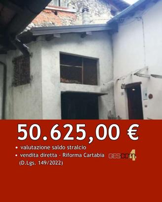 Appartamento a Blessagno (CO)