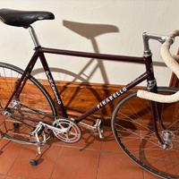 Bici pinarello pista