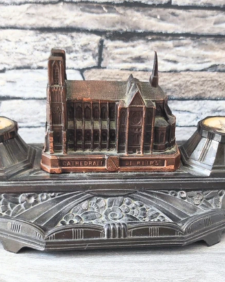 Calamaio antico francese della Cattedrale di Reims