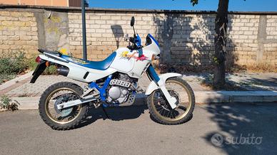 Honda NX 650 Dominator - 1993