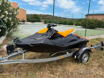 Sea doo spark moto d acqua
