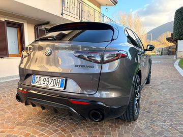 Alfa romeo Stelvio MY 23 Veloce Ti