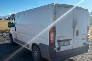 furgone coinventato con gancera