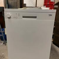 Lavatoviglie Beko