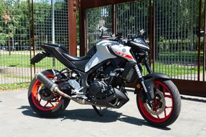 Yamaha MT-03 2021 Arancione-Grigia