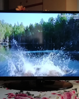 Tv led samsung ue32H4000