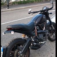 Ducati scrambler Italia indipendent