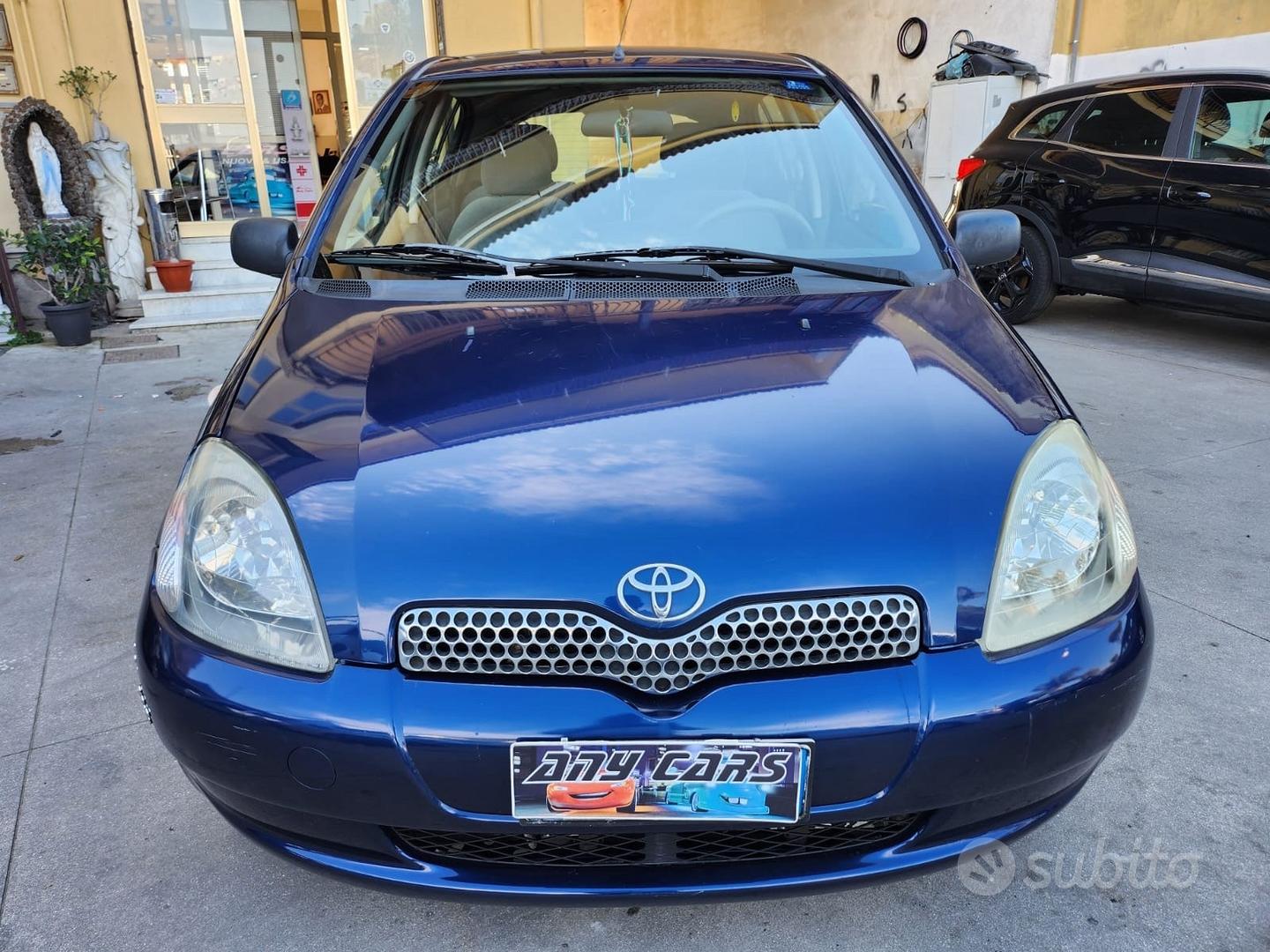 Subito - ANY CARS SRL - Toyota Yaris 1.0i 5 porte Sol - Auto In vendita a  Napoli