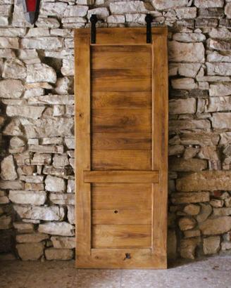 Porte "da fienile" in legno massello su misura