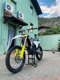 Husqvarna FC 250