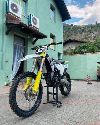 Husqvarna FC 250