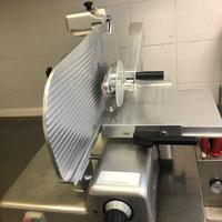 Affetatrice 380v