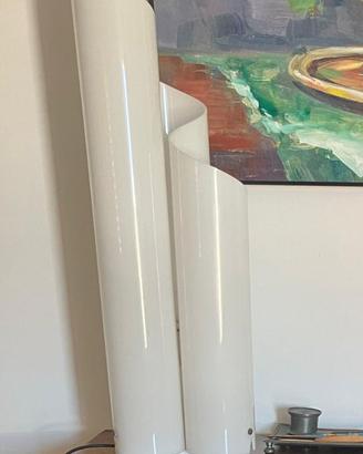 Lampada da tavolo Mezzachimera di Artemide