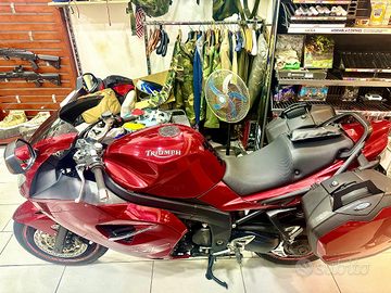 Triumph Sprint 1050 ST